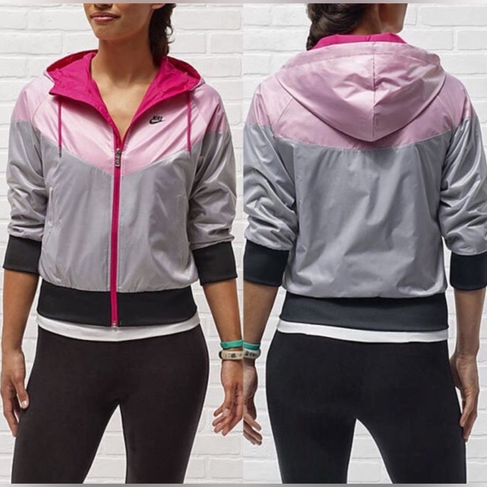 Nike Windrunner - Picture 9 of 14